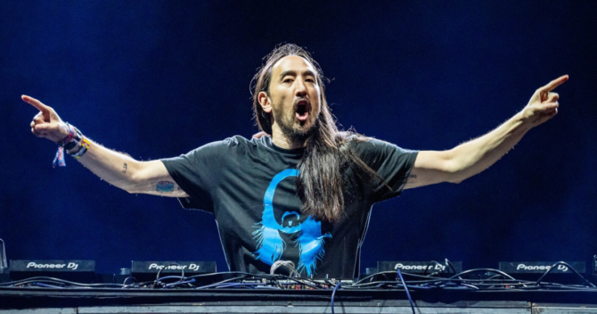 steve aoki